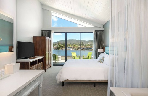 Lake San Marcos Resort | Lakehouse Resort