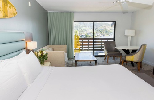 Lake San Marcos Resort | Lakehouse Resort