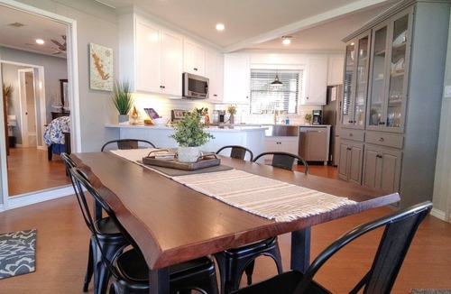 Mabank House | Lakehouse Retreat With 140' Open Water & Amazing Views - Sleeps 12