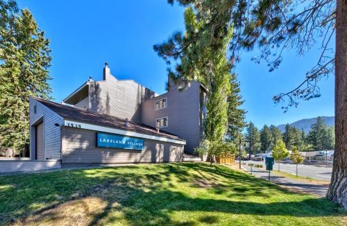 South Lake Tahoe House | Lakeland Village #462 - Pine Peak Paradise 2.5BR