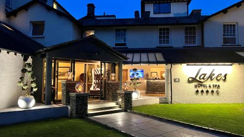 Bowness-on-Windermere Hotel | Lakes Hotel & Spa