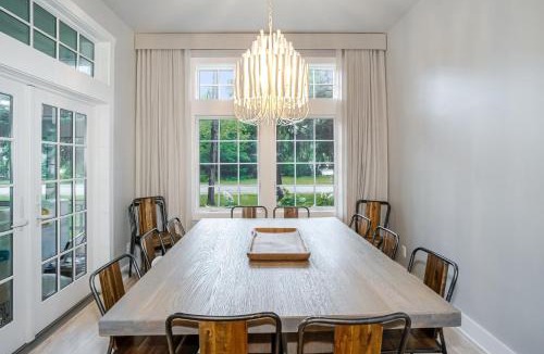 Union Pier House | Lakeshore Luxury