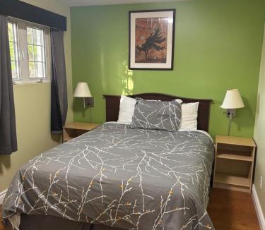 North Bay Hotel | Lakeshore Suites