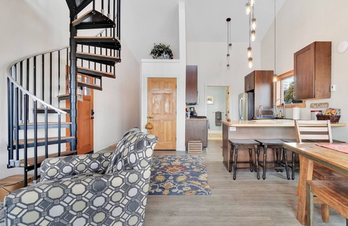 Malletts Bay Condo | Lakeshore Vermont