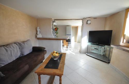 Ringgenberg Apartment | Lakeside Apartment