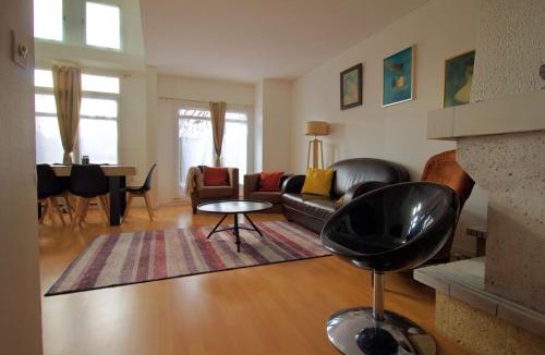 Lognes Apartment | Lakeside Apt 5BR 110m2 14 guests 15min Disney