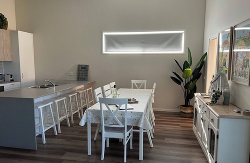 Coongulla House | LAKESIDE AT COONGULLA