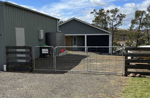 Coongulla House | LAKESIDE AT COONGULLA