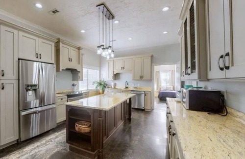 Buchanan House | Lakeside Barndominium in Charming Buchanan