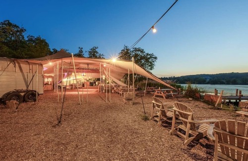 Nunney RV Rental | Lakeside Bell Tent - Canvas Studio at Marston Park