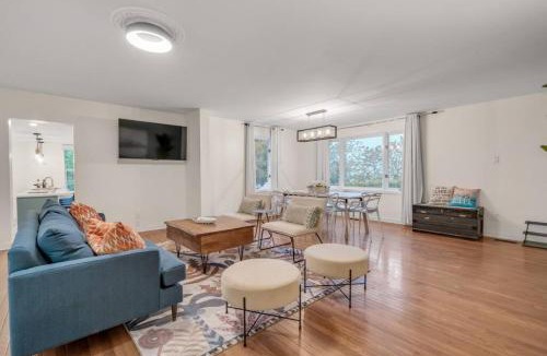 Port Hope House | Lakeside Bliss Breathtaking View