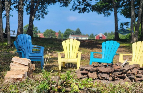 Cambridge-Narrows House | Lakeside bungalow retreat in Cambridge Narrows, NB