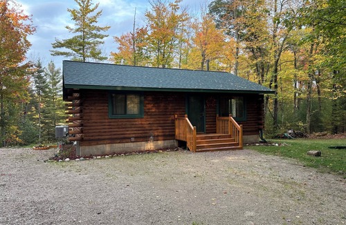 Athelstane Cabin | Lakeside Cabin "Serenity"