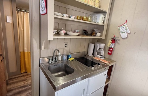 Holderness Cabin | Lakeside Cabin 1 with Kitchen