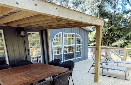 Ashland City Cabin | Lakeside Cabin Minutes From Downtown Nashville
