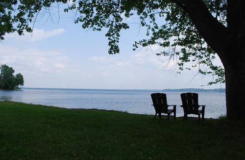 Chazy Cabin | Lakeside Cabin