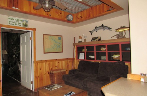 Mannford Cabin | Lakeside Cabin