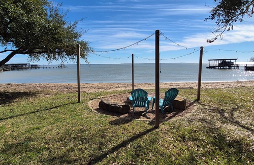 Pointblank Cabin | Lakeside Cabin With Your Own Personal Beach and Expansive Lake View