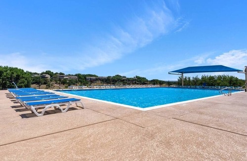 Point Venture House | Lakeside Charm at Casa Carmen by the Golf Course