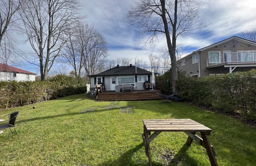 Pefferlaw Cottage | Lakeside Cottage