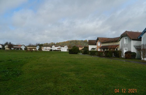 Marciac Condo | Lakeside cottage