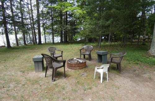 Alden House | Lakeside Cottage on Torch Lake