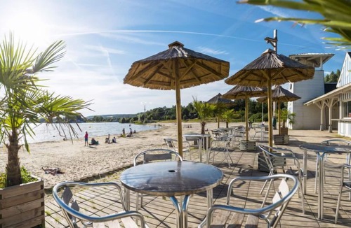 Chamouille House | Lakeside Cottage Premium by Interhome