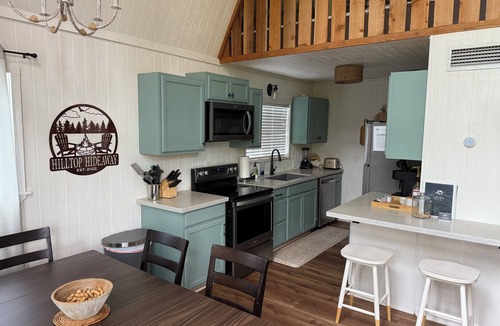 Jasper Cottage | Lakeside cottage, water access + pet friendly with additional fee