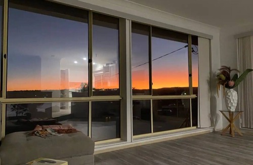 Fishing Point House | Lakeside Escape