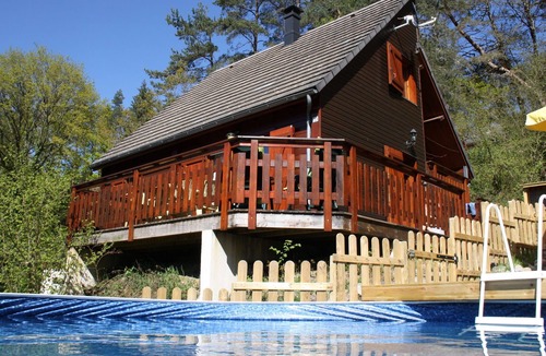 Plantades House | Lakeside Escape for 6 guests