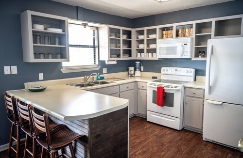 Andalusia House | Lakeside Escape