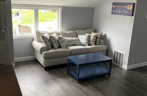 Northwood House | Lakeside get-a-way with private beach and dock