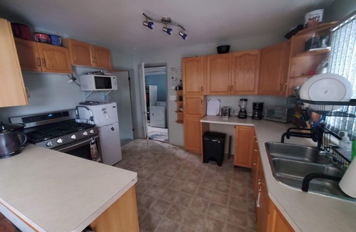 Goulais River Cottage | Lakeside Getaway - Close to Sault Ste Marie. Pet-Friendly!