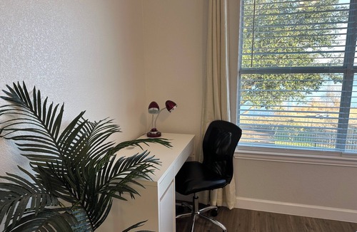 Grand Prairie House | Lakeside Getaway Near AT&T Stadium, Globe Life, Six Flags & Epic Waters