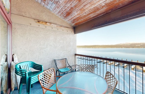 McCall Condo | Lakeside Getaway w/Shared Pool, Beautiful Views, & Private Beach Access