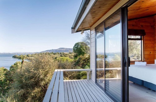 Hamurana House | Lakeside Haven Rotorua