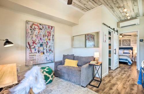 Willis House | Lakeside Hideaway Cabin - Rest & Recharge