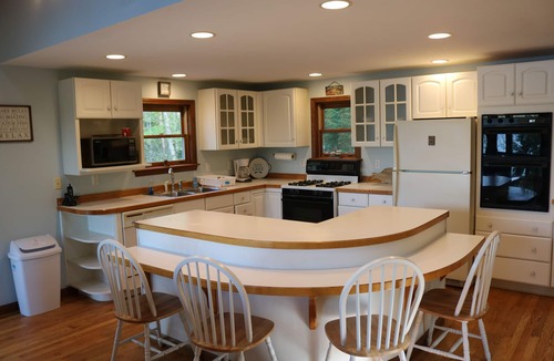 Cherryfield House | Lakeside home on Spring River Lake