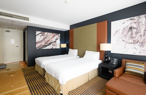 Macquarie Park Hotel | Lakeside Hotel and Conference Centre