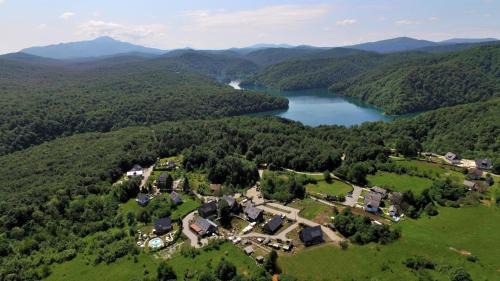 Plitvica Selo Hotel | Lakeside Hotel Plitvice