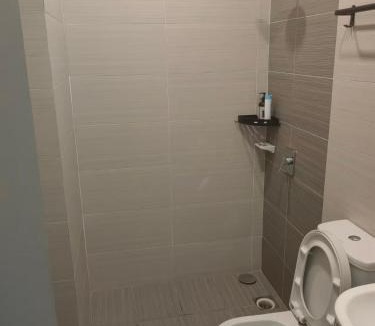 Gua Bed & Breakfast | Lakeside house