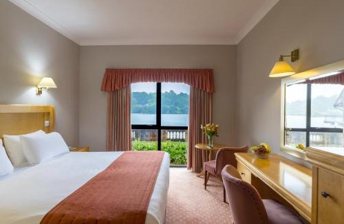 Frimley Green Hotel | Lakeside International Hotel