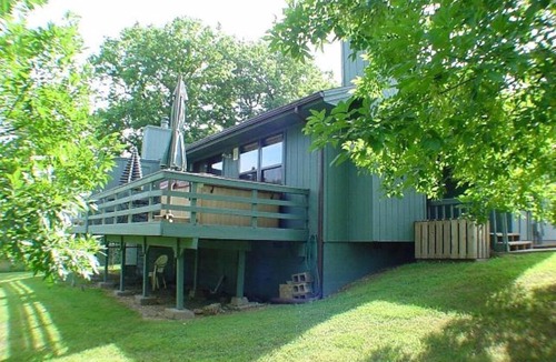 Holiday Island Condo | Lakeside, King Beds, Fireplace!