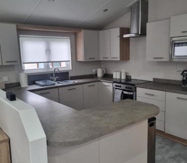 Dunbar Other | Lakeside Lodge