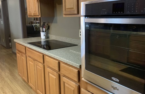 Wynnburg House | Lakeside Lodge Reelfoot cozy waterfront w greatview 3bdrm 2bth WIFI Bartop table