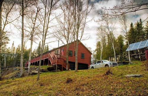 Northwest Piscataquis Cabin | Lakeside Lodge with stunning views!