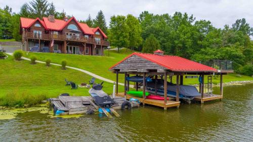 Dry Ridge House | Lakeside Log Home, Private Dock, Near Ark!