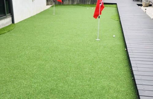 Chittaway Point House | Lakeside Luxury House