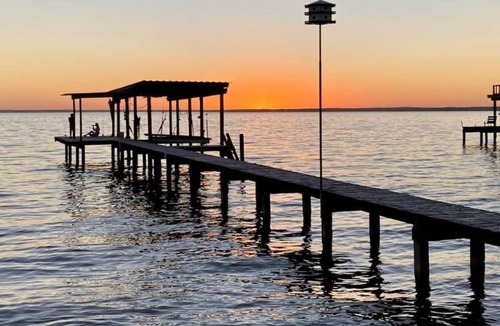 Onalaska House | Lakeside Memories - Family Friendly, Great Backyard, Fishing, Fire, and Kayaking