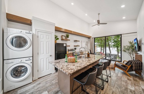 Grove Cabin | Lakeside Modern Luxury w/Lake Views